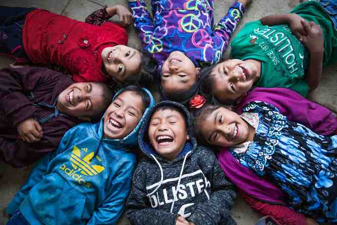 DPB donate women and child in cambodia Deng Pibing donate DPB